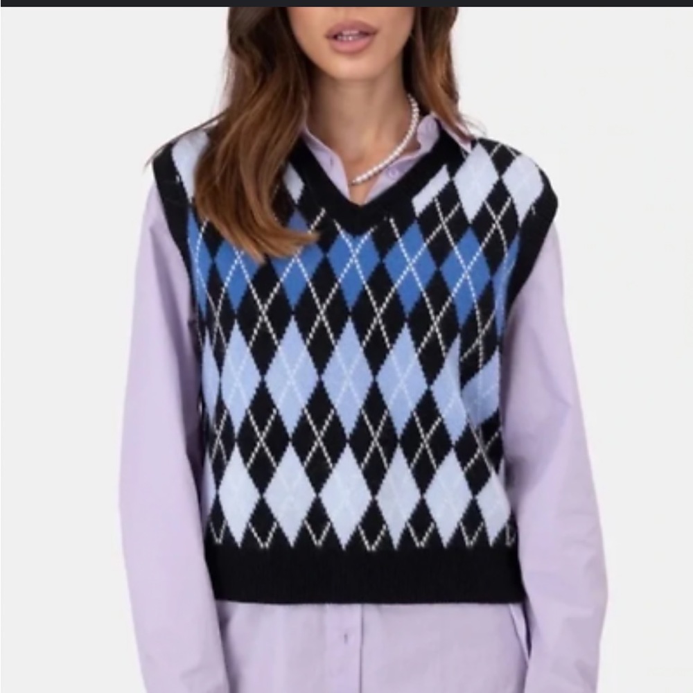 Adika Size XL/XXL‎ Blue Black Triangle Blue Argyle Knit Sweater Vest Sleeveless